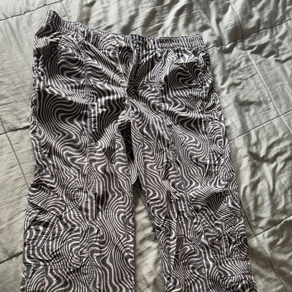 Stylish Black and White woman’s Pants